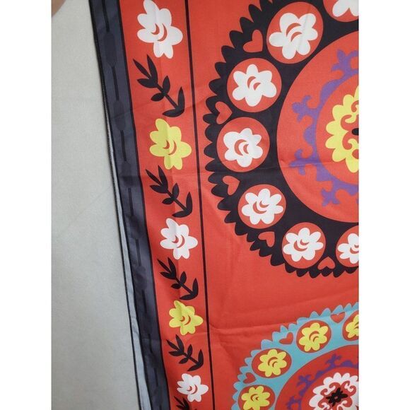 Wall Art Tapestry Bright Red Mexican Floral Print - Picture 4 of 7